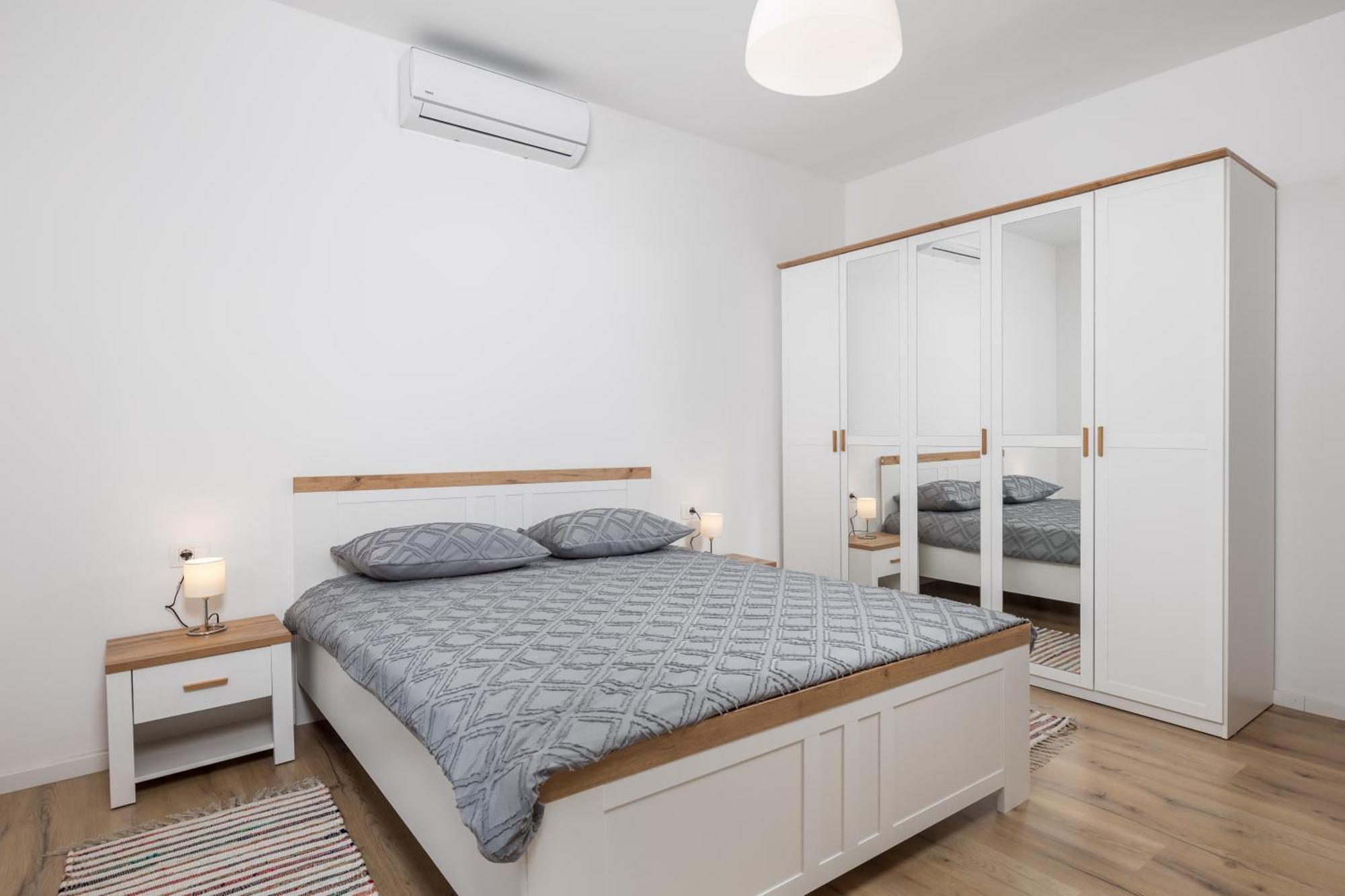 Apartment Div ロヴラン エクステリア 写真